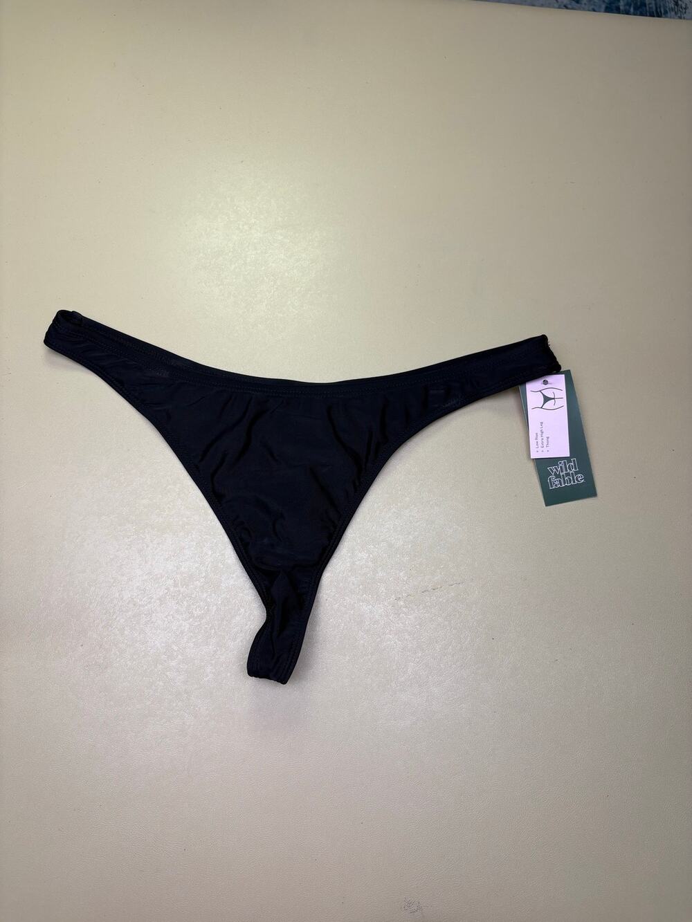 Wild Fable Black Thong Bikini Bottom Women’s Medium 8-10 Low Rise High Leg NWT